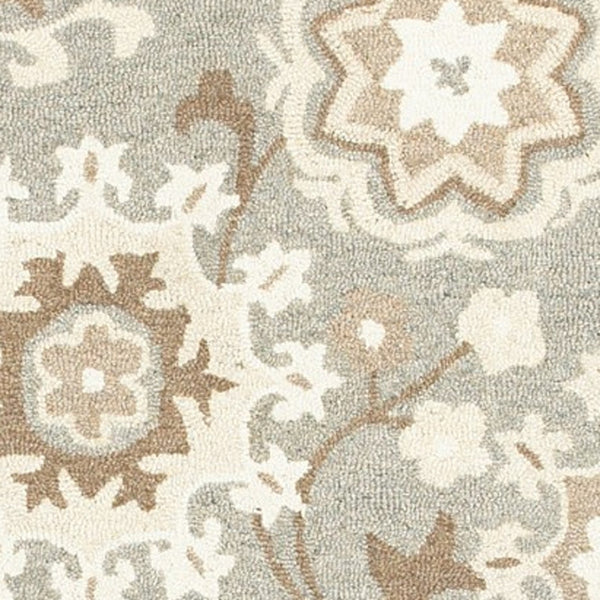 Homeroots 4' Gray Floral Hand-tufted Wool Area Rug - Elegant Design To Elevate Your Living Space Decor 5' X 8' Wool 575979