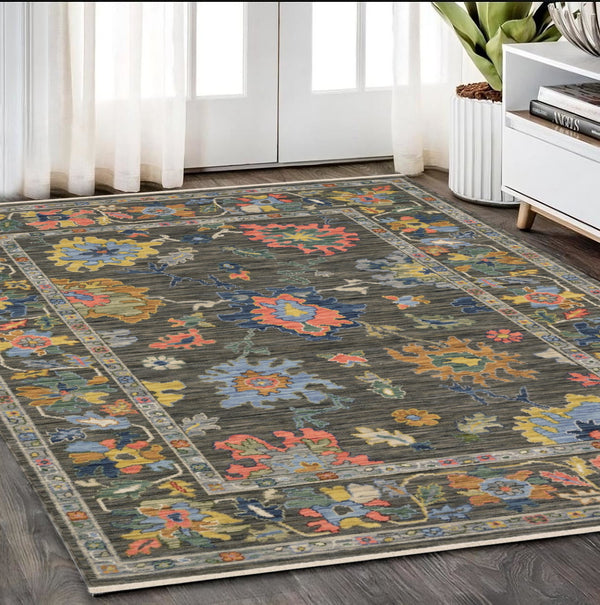 Homeroots 2' Cozy Gray Oriental Area Rug With Fringe - Elevate Your Space With Timeless Style And Warmth 5' X 8' Wool Blend 575990