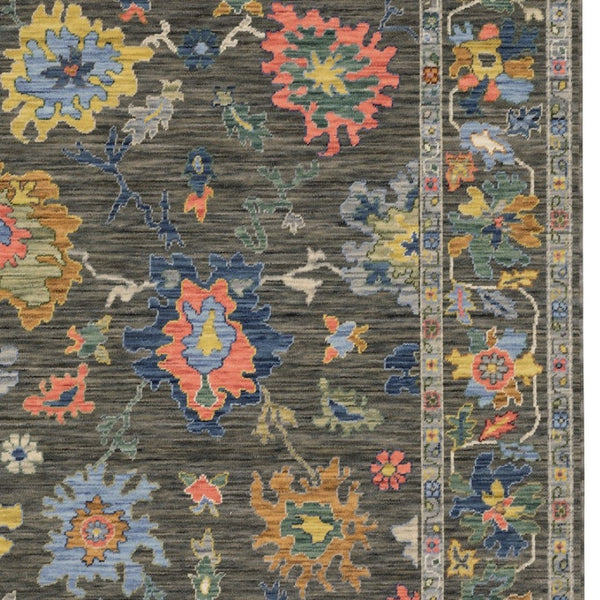 Homeroots 2' Cozy Gray Oriental Area Rug With Fringe - Elevate Your Space With Timeless Style And Warmth 5' X 8' Wool Blend 575990