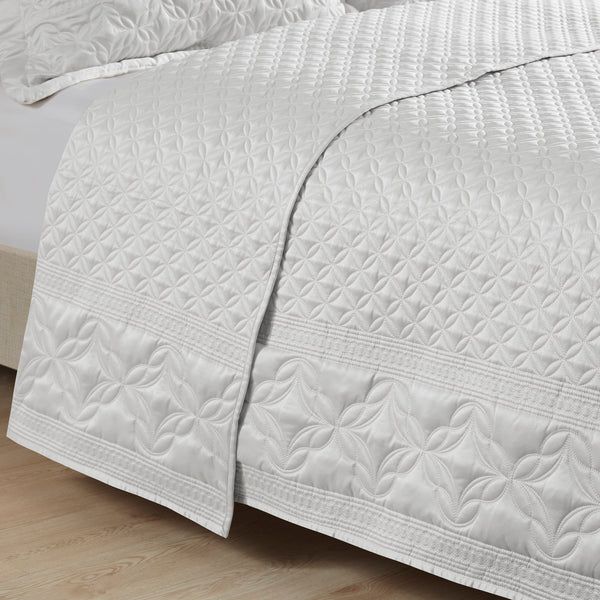 JLA Home Croscill Classics - 3 Neoclassical Matte-Satin Quilt Set with Engineered Embroidery Frame for Tailored Elegant Bedding Ensemble Grey CCL13-0019