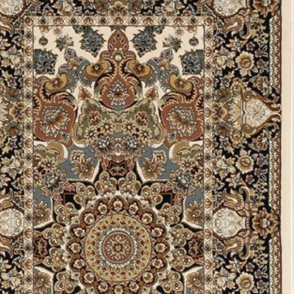 Homeroots 5' Ivory Medallion Area Rug With Fringe - Stain Resistant, Stylish Design For Any Home Decor 10' Runner Polypropylene 576080