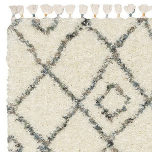 Homeroots 5' Ivory Diamond Shag Area Rug With Fringe - Stylish, Stain-resistant Comfort For Any Space 8' Runner Polypropylene 576085