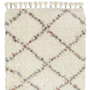 HomeRoots 5' Diamond Shag Area Rug in Gray, Ivory & Tan with Fringed Edges - Soft, Stylish & Durable Decor 8' Runner 576090