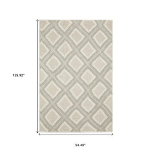 Homeroots 3' Gray Diamond Area Rug - Stain Resistant, Stylish Design Perfect For Homes With Kids And Pets 8' X 11' Polypropylene 576142