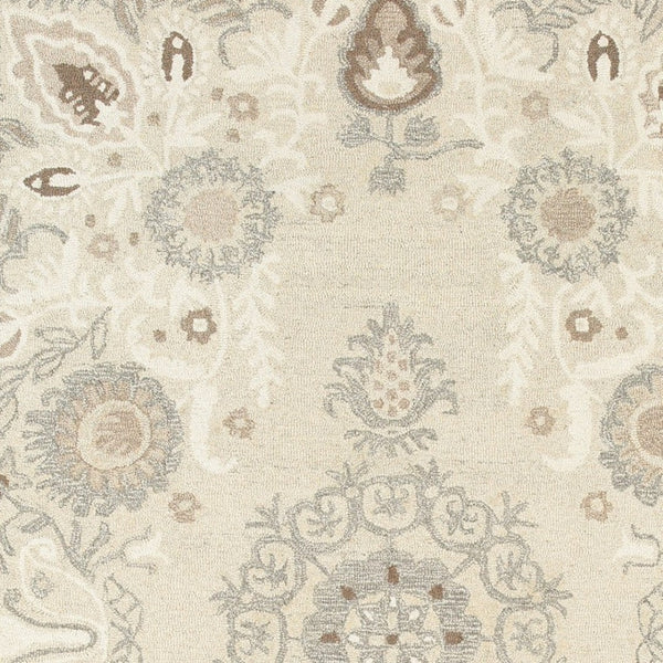 Homeroots 4' Sand Wool Floral Hand Tufted Area Rug - Elevate Your Living Space With Elegant Design And Comfort 8' X 10' Wool 576207