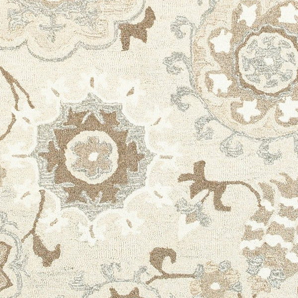 Homeroots 4' Ivory Floral Hand-tufted Area Rug - Elegant Wool Design For Cozy, Neutral Home Decor Solutions 8' X 10' Wool 576212