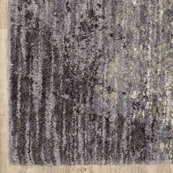 Homeroots 4' Cozy Gray Abstract Shag Area Rug - Soft, Stain-resistant Design Perfect For Modern Homes 5' X 8' Polyester 576250