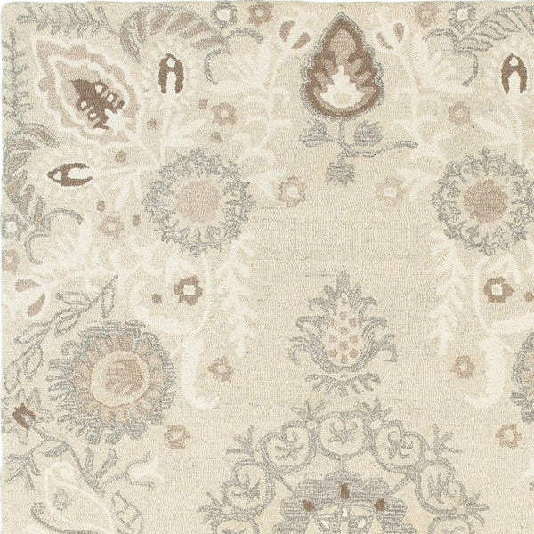 Homeroots 4' Sand Wool Floral Hand Tufted Area Rug - Elevate Your Living Space With Elegant Design And Comfort 10' X 13' Wool 576297