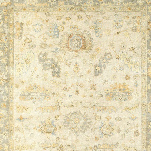 HomeRoots 6' Hand-Knotted Wool Oriental Area Rug in Beige and Gray – Timeless Elegance for Any Space 9' X 12' 576368