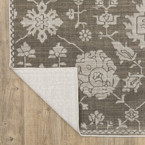 Homeroots 4' Gray Oriental Area Rug - Stylish, Stain-resistant Design For Cozy Spaces And Modern Decor 10' X 13' Polyester 576395