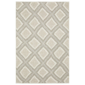 HomeRoots 3' Gray and Beige Diamond Area Rug - Timeless Design, Durable, Stain Resistant, Perfect for Any Room 10' X 13' 576439