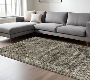 Homeroots 3' Gray Medallion Area Rug With Fringe – Stylish, Stain Resistant Design For Home & Pet Friendly Spaces 10' X 13' Polyester 576445