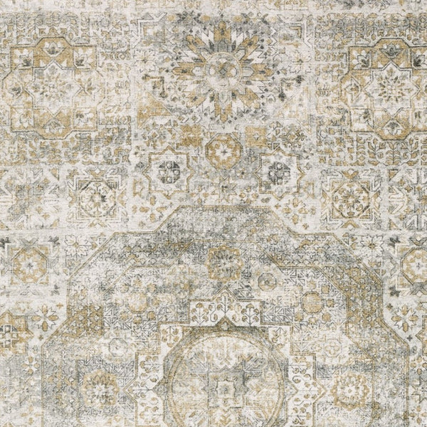 Homeroots 10' Gray Medallion Hand-tufted Runner Rug - Elegant Design To Enhance Your Home's Warmth And Style 8' X 10' Wool Blend 576525
