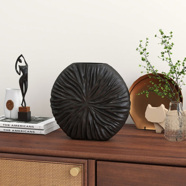 Homeroots 10" Gray Abstract Aluminum Table Vase – Modern Design For Chic Home Decor & Floral Arrangements  Aluminum 576755