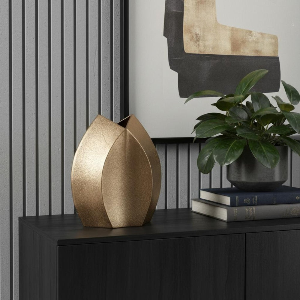 HomeRoots 14" Gold Aluminum Table Vase - Elegant Home Decor for Fresh Flowers, Minimalist Design & Versatile Style 576775