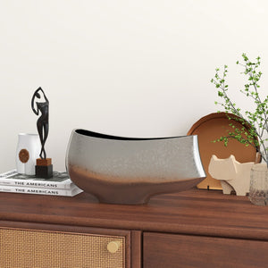 Homeroots 7" Nickel Aluminum Table Vase - Elegant Modern Centerpiece With Distressed Finish For Any Décor  Aluminum 576779