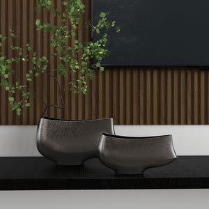 Homeroots 7" Nickel Aluminum Table Vase - Elegant Modern Centerpiece With Distressed Finish For Any Décor  Aluminum 576779