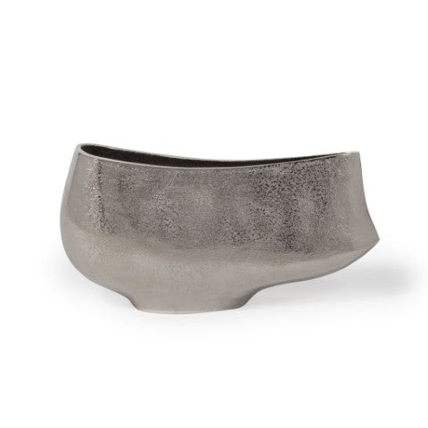 Homeroots 7" Nickel Aluminum Table Vase - Elegant Modern Centerpiece With Distressed Finish For Any Décor  Aluminum 576779