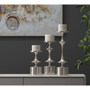 Homeroots 18" Silver Distressed Geometric Metal Tabletop Candle Holder – Chic Accent For Modern Home Decor   576822