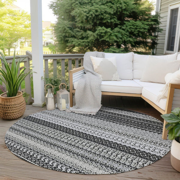 HomeRoots 8' Stylish Black Striped Washable Area Rug for Indoor and Outdoor Use - Durable, Modern, and Versatile 8' Round 576952
