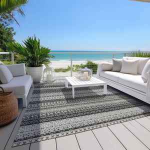 HomeRoots 9' Black Striped Indoor Outdoor Area Rug - Stylish, Washable, Durable for High-Traffic Spaces 9' X 12' 576957
