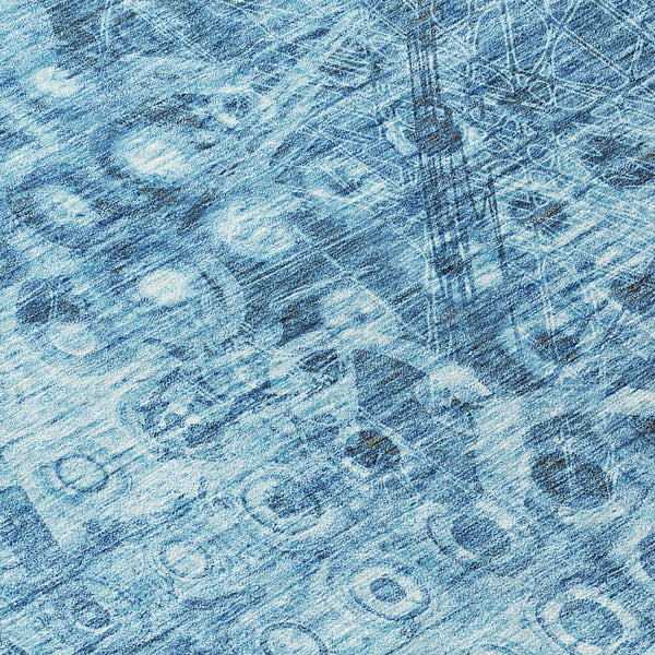 Homeroots 3' Blue Ikat Washable Area Rug - Stylish Indoor Outdoor Design, Stain Resistant, Durable & Versatile 8' Round Polyester 576973