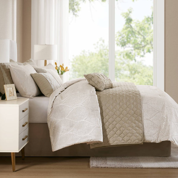 English Elm 10-piece California King Velvet Jacquard Comforter Set Layered Bedding with Microfiber Shams Champagne B035P482942