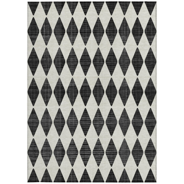Homeroots 3' Beige Geometric Washable Indoor Outdoor Area Rug For Versatile Style In Any High Traffic Space 8' X 10' Polyester 577016