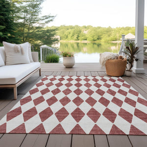 Homeroots 3' Beige Geometric Washable Indoor Outdoor Area Rug For Versatile Style In Any High Traffic Space 8' X 10' Polyester 577028