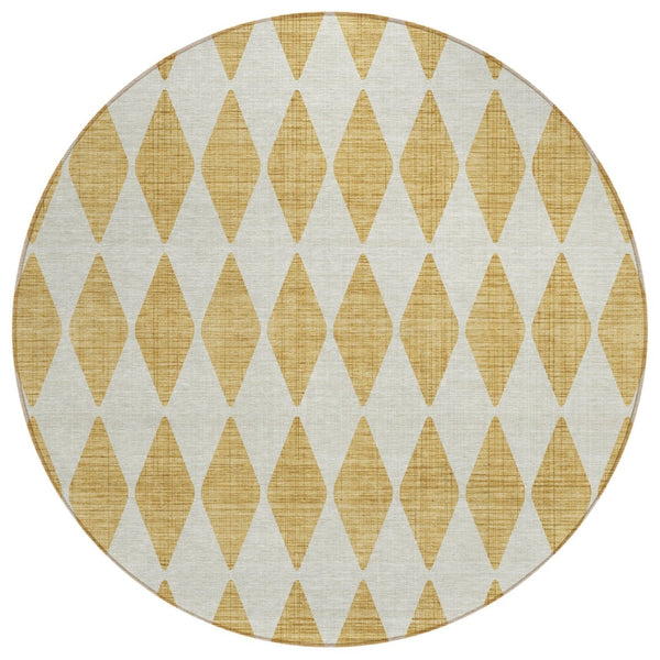 HomeRoots 5' Geometric Washable Area Rug in Gold and Light Brown for Indoor/Outdoor Style and Durability 8' Round 577039