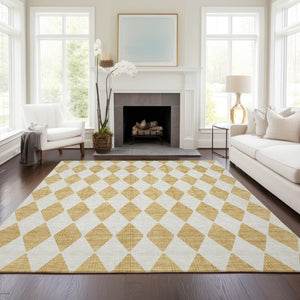 Homeroots 3' Beige Geometric Washable Indoor Outdoor Area Rug For Versatile Style In Any High Traffic Space 8' X 10' Polyester 577040