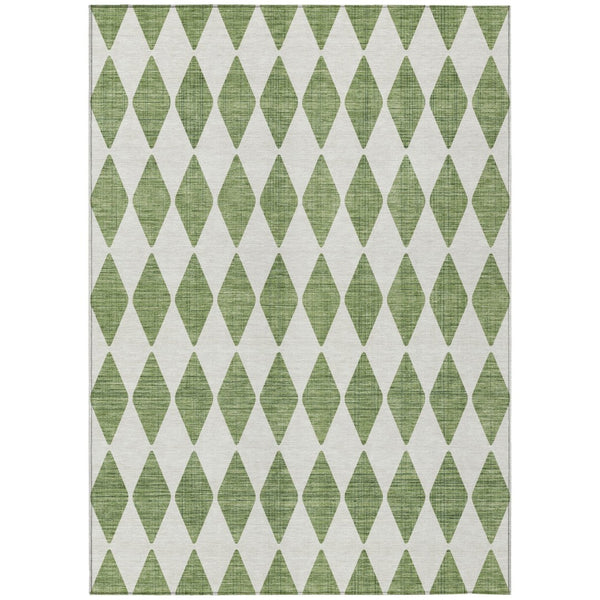 HomeRoots 5' Geometric Green and Ivory Washable Area Rug for Indoor and Outdoor Spaces, Durable & Stylish 5' X 8' 577050