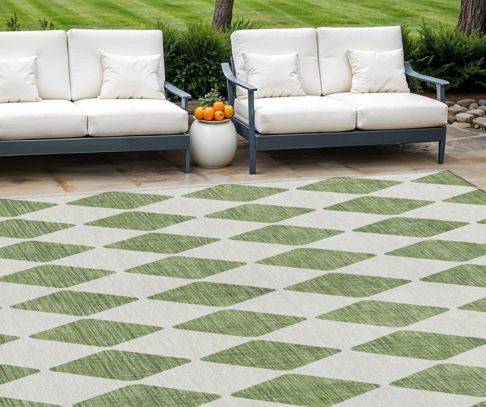 HomeRoots 9' Green and Ivory Geometric Indoor Outdoor Area Rug - Durable, Stylish, Easy-Care for Any Space 9' X 12' 577053