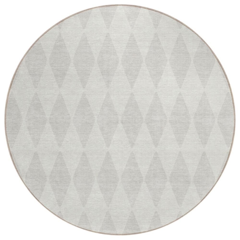 HomeRoots 5' Geometric Ivory and Beige Area Rug – Stylish, Washable, Indoor-Outdoor Rug for Versatile Spaces 8' Round 577057
