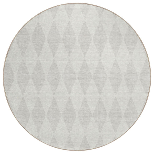 HomeRoots 5' Geometric Ivory and Beige Area Rug – Stylish, Washable, Indoor-Outdoor Rug for Versatile Spaces 8' Round 577057