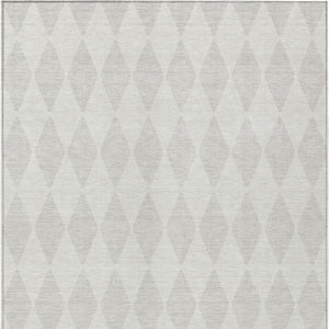 Homeroots 3' Beige Geometric Washable Indoor Outdoor Area Rug For Versatile Style In Any High Traffic Space 8' X 10' Polyester 577058