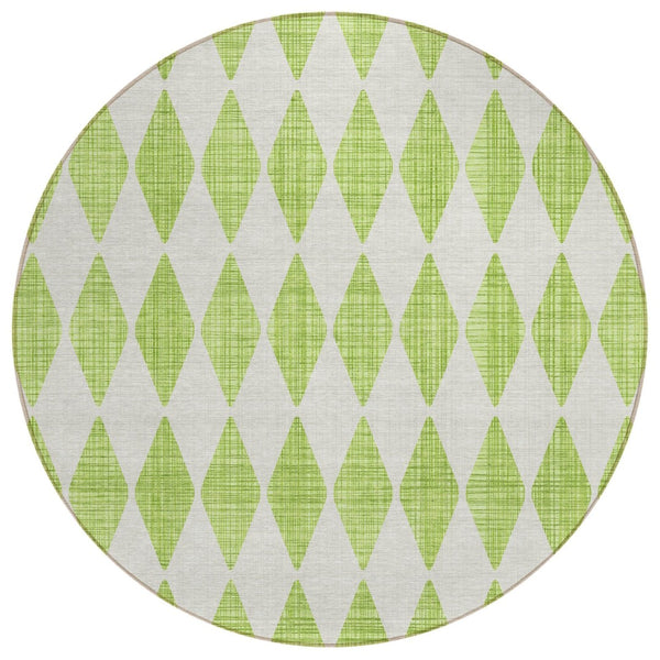 HomeRoots 5' Refreshing Lime Green and Ivory Geometric Area Rug – Durable, Washable, Ideal for Indoor/Outdoor Use 8' Round 577063