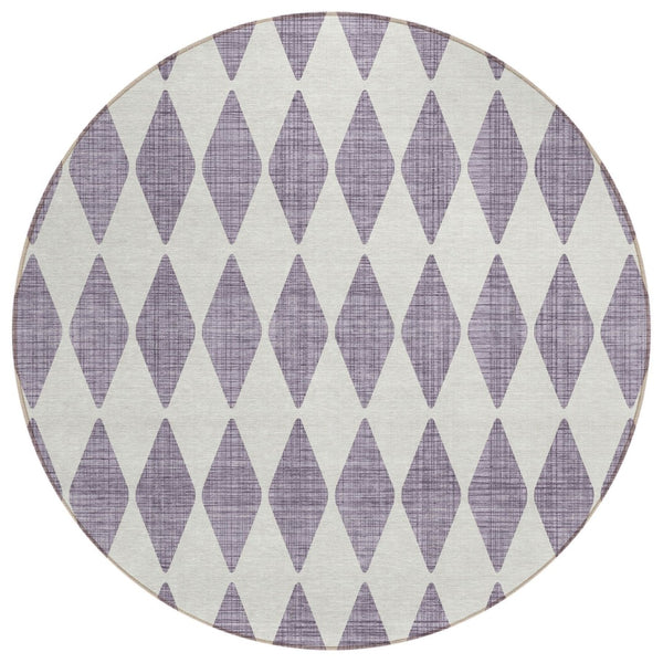 HomeRoots 5' Purple and Lilac Geometric Area Rug - Durable, Washable Indoor/Outdoor Decor for High Traffic Areas 8' Round 577099