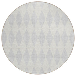 HomeRoots 5' Modern Silver and Ivory Geometric Area Rug - Washable, Durable, Indoor/Outdoor Style for Any Space 8' Round 577111