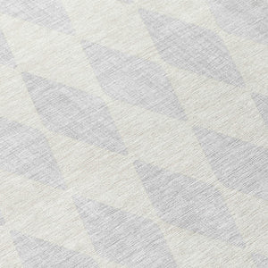 Homeroots 3' Beige Geometric Washable Indoor Outdoor Area Rug For Versatile Style In Any High Traffic Space 8' Round Polyester 577111