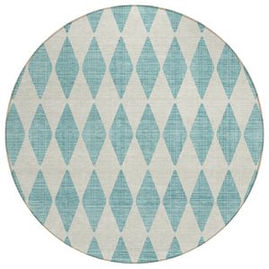 Homeroots 3' Beige Geometric Washable Indoor Outdoor Area Rug For Versatile Style In Any High Traffic Space 8' Round Polyester 577129