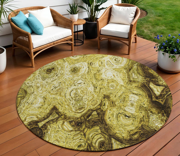 Homeroots 3' Beige Taupe And Brown Abstract Washable Area Rug For Indoor And Outdoor Use - Durable Design 8' Round Polyester 577141