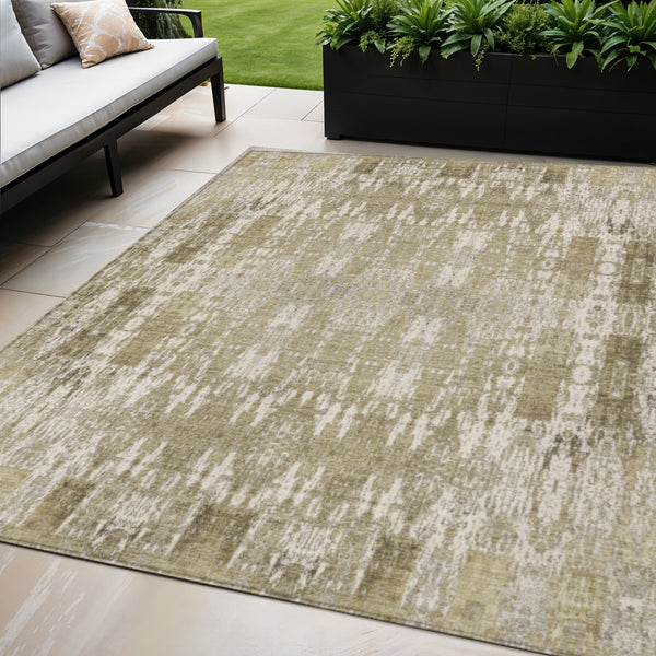 Homeroots 3' Stylish Beige And Tan Moroccan Washable Area Rug For Indoor Or Outdoor Spaces, Durable Design 5' X 8' Polyester 577176