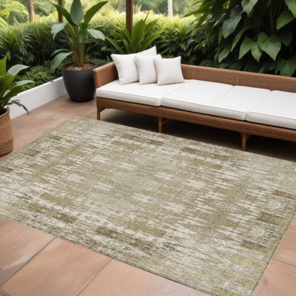 HomeRoots 9' Stylish Moroccan-Inspired Beige and Tan Washable Area Rug for Indoor and Outdoor Use 9' X 12' 577179
