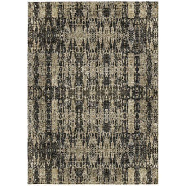 Homeroots 3' Stylish Beige And Tan Moroccan Washable Area Rug For Indoor Or Outdoor Spaces, Durable Design 5' X 8' Polyester 577182