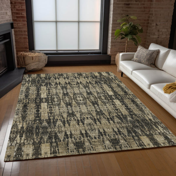 Homeroots 3' Stylish Beige And Tan Moroccan Washable Area Rug For Indoor Or Outdoor Spaces, Durable Design 8' X 10' Polyester 577184