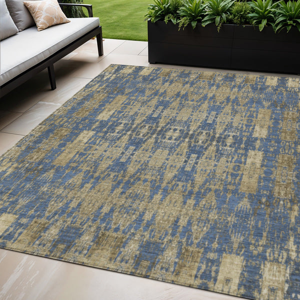 Homeroots 3' Stylish Beige And Tan Moroccan Washable Area Rug For Indoor Or Outdoor Spaces, Durable Design 5' X 8' Polyester 577188