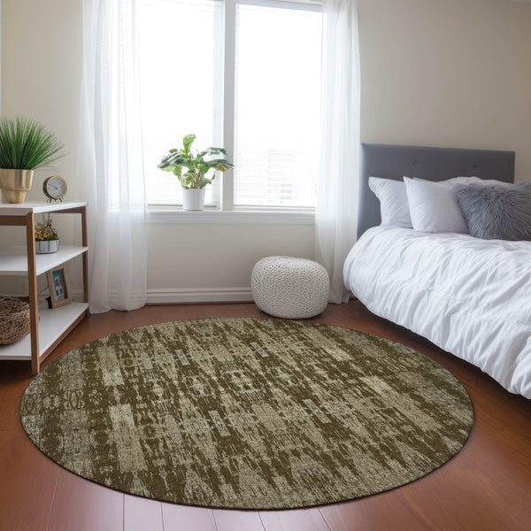 Homeroots 3' Stylish Beige And Tan Moroccan Washable Area Rug For Indoor Or Outdoor Spaces, Durable Design 8' Round Polyester 577195