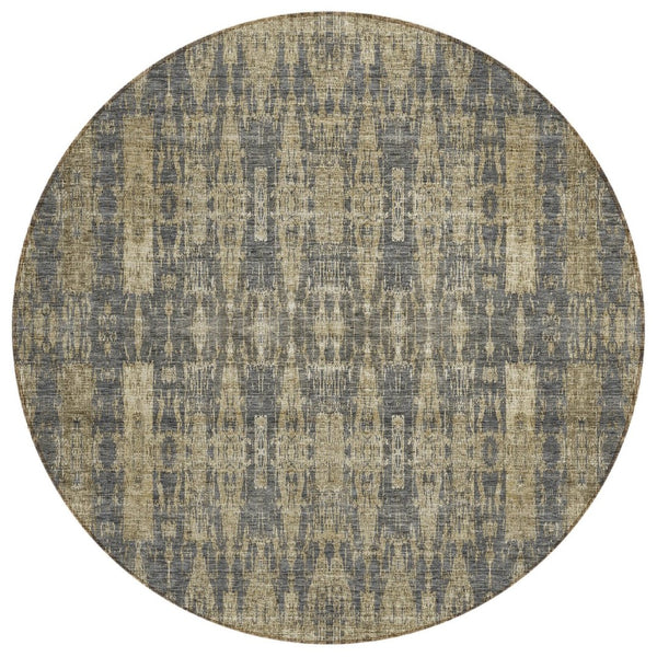 HomeRoots 5' Elegant Moroccan-Inspired Washable Area Rug in Gray, Taupe, and Beige for Indoor/Outdoor Use 8' Round 577201