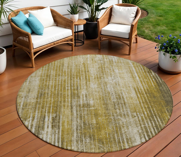 Homeroots 3' Stylish Brown Ivory Taupe Striped Washable Area Rug - Perfect For Indoor & Outdoor Spaces! 8' Round Polyester 577255